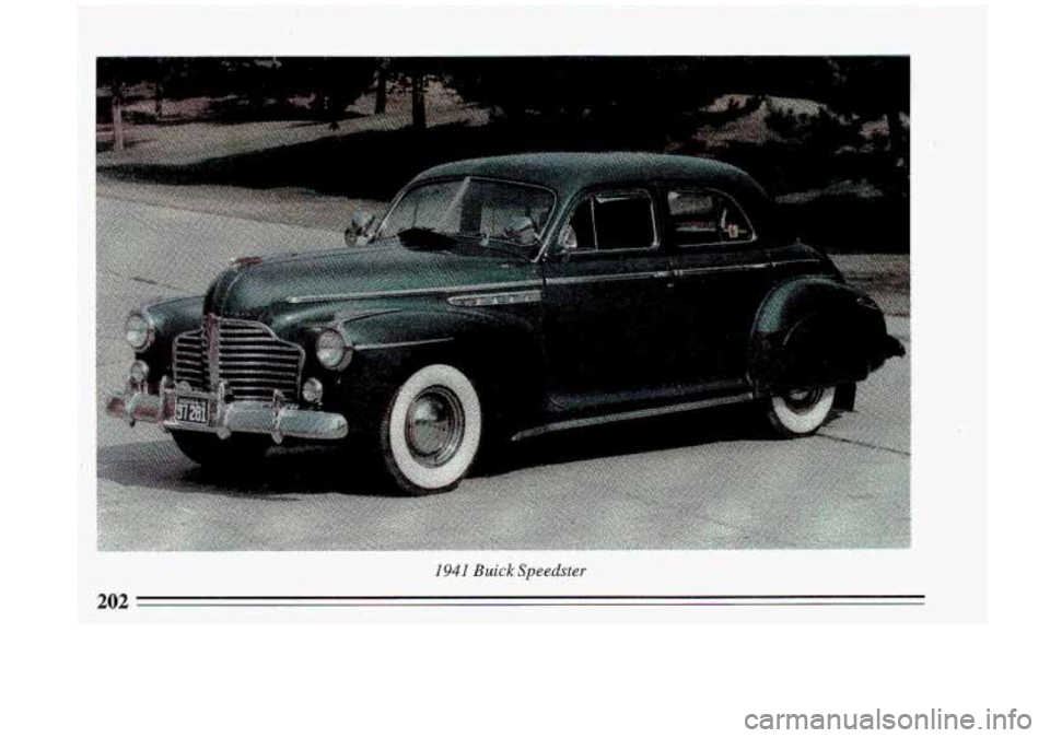 BUICK ROADMASTER 1993  Owners Manual 