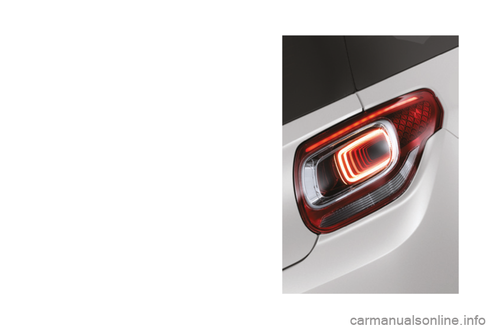 CITROEN DS3 2017  Libretti Di Uso E manutenzione (in Italian) DS3_it_Chap08_info-pratiques_ed02-2015 