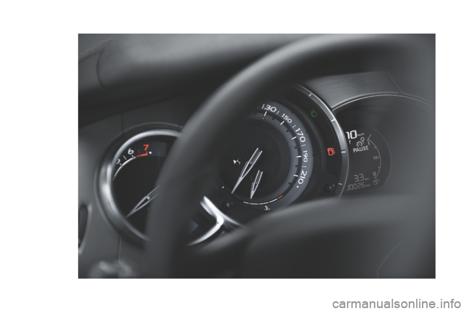 Citroen DS3 2015 1.G Owners Manual DS3_en_Chap09_verifications_ed01-2015 