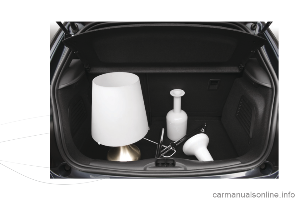 CITROEN DS3 2015  Upute Za Rukovanje (in Croatian) ds3_hr_Chap05_amenagement_ed01-2014  