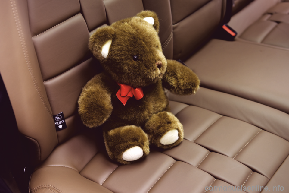CITROEN DS5 HYBRID 2015  Upute Za Rukovanje (in Croatian) DS5_hr_Chap06_securite-enfants_ed01-2015 